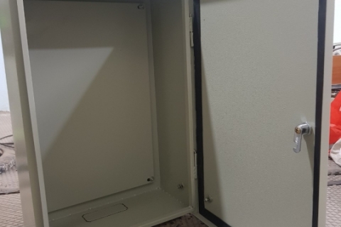 Tham khảo ngay báo giá tủ điện công nghiệp mới nhất