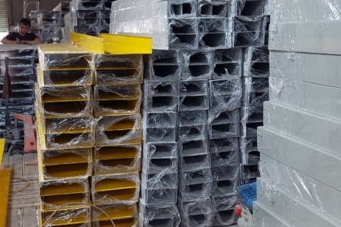 Đơn vị gia công sơn tĩnh điện màu vàng đồng uy tín TPHCM