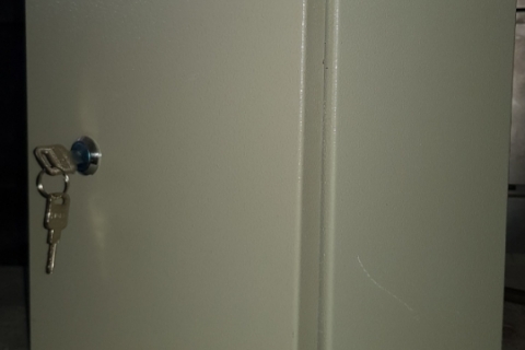 Sử dụng tủ điện công nghiệp 3 pha an toàn và hiệu quả