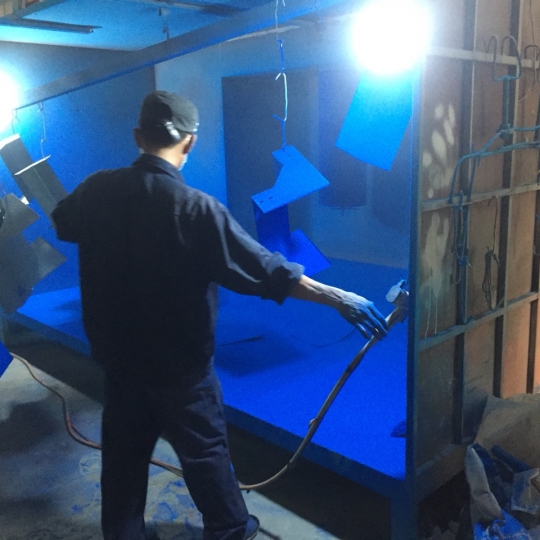 Buồng sơn tĩnh điện