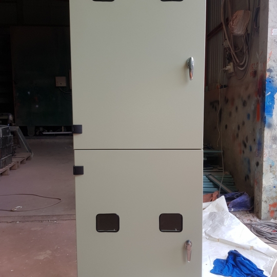 Tủ tổng 1