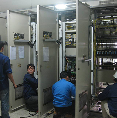 Thi công điện công nghiệp - Chuyên lắp đặt tủ tụ bù hạ thế