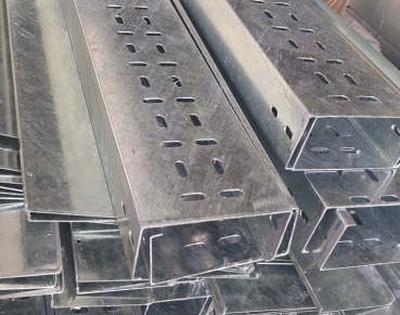 Khay cáp mạ kẽm nhúng nóng